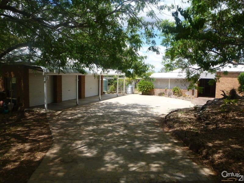 45 Brooks Drive, Kooralbyn QLD 4285