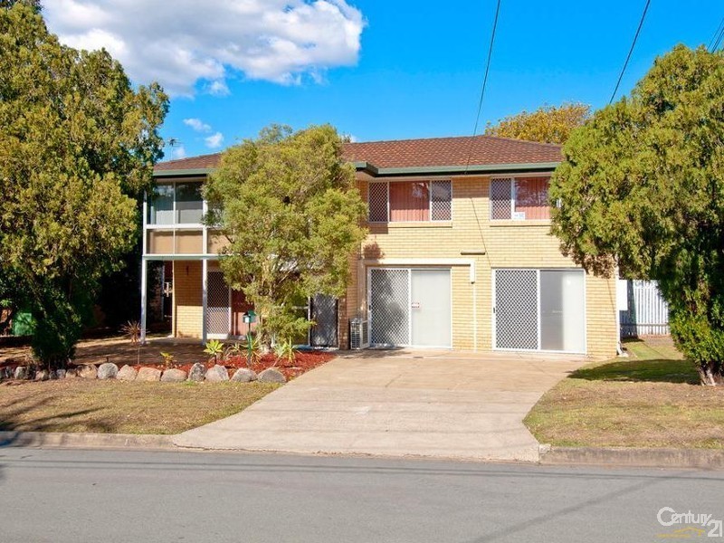 9 Laurinda Crescent, Springwood QLD 4127