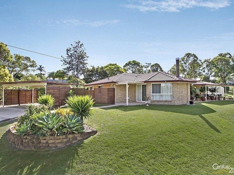 12 Barker Place, Kooralbyn QLD 4285