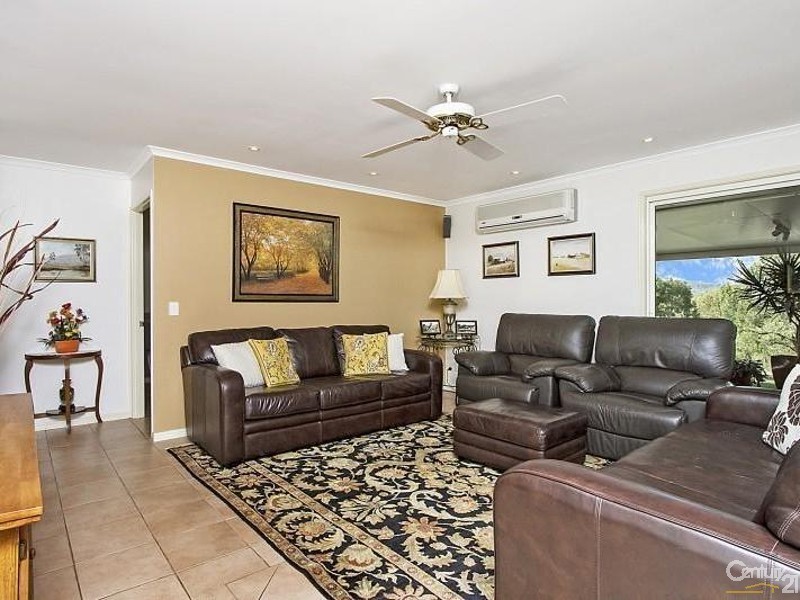 12 Barker Place, Kooralbyn QLD 4285