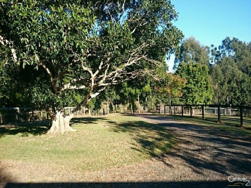 155 Haygarth Drive, Kooralbyn QLD 4285