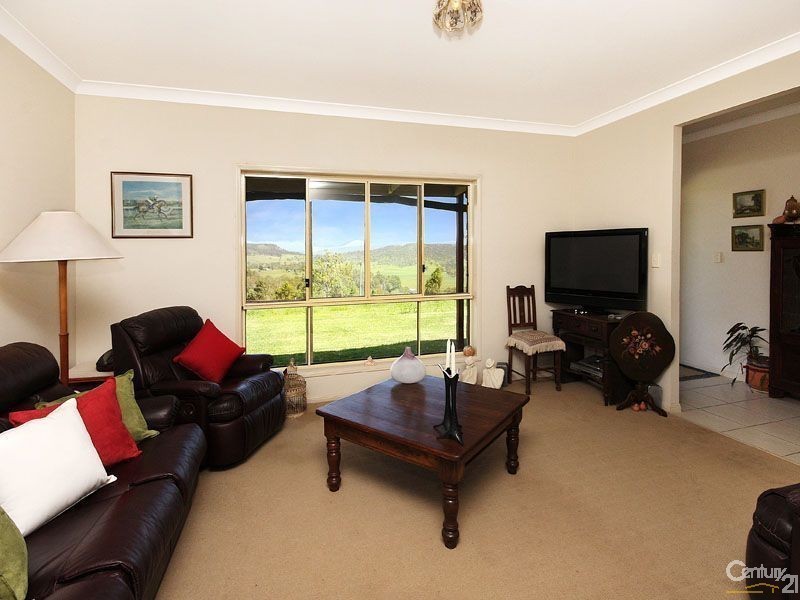 569 Oaky Creek Road, Oaky Creek QLD 4285