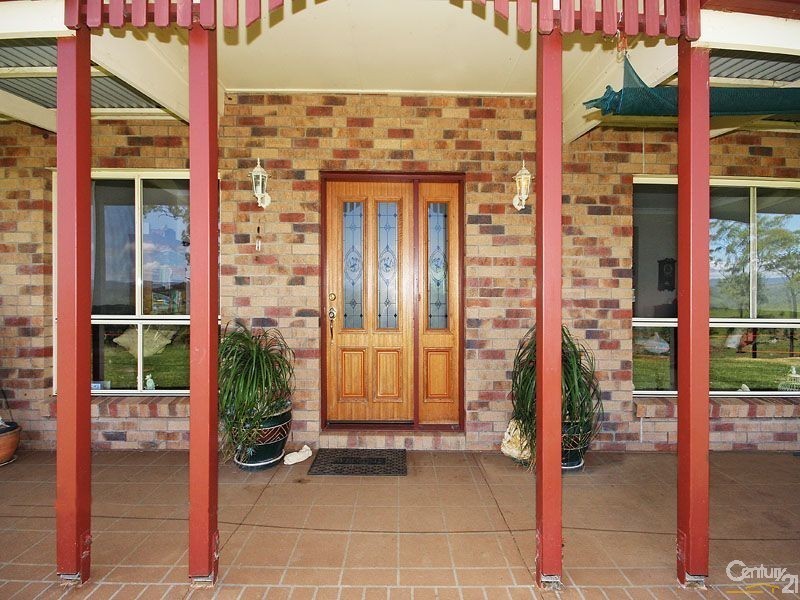 569 Oaky Creek Road, Oaky Creek QLD 4285