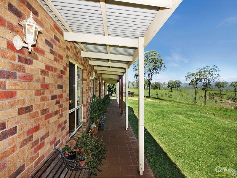 569 Oaky Creek Road, Oaky Creek QLD 4285