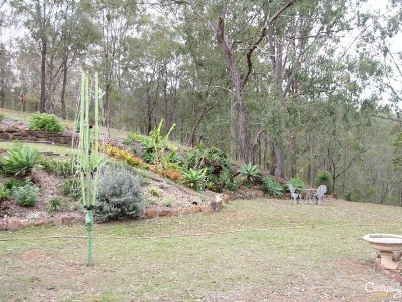 22-26 Farwell Close, Kooralbyn QLD 4285
