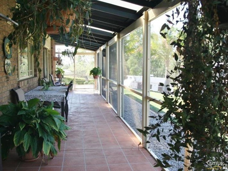 81-83 Scarvell Place, Kooralbyn QLD 4285