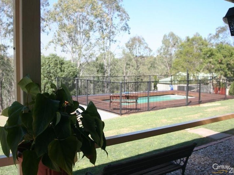 81-83 Scarvell Place, Kooralbyn QLD 4285