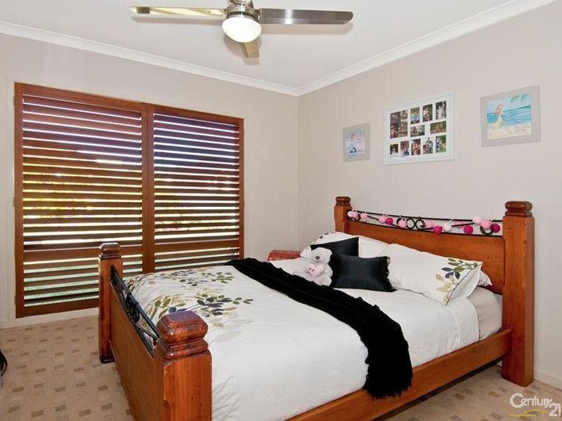 6 Robyn Court, Logan Village QLD 4207