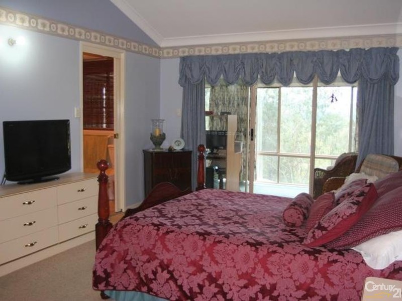 61 Collins Place, Kooralbyn QLD 4285