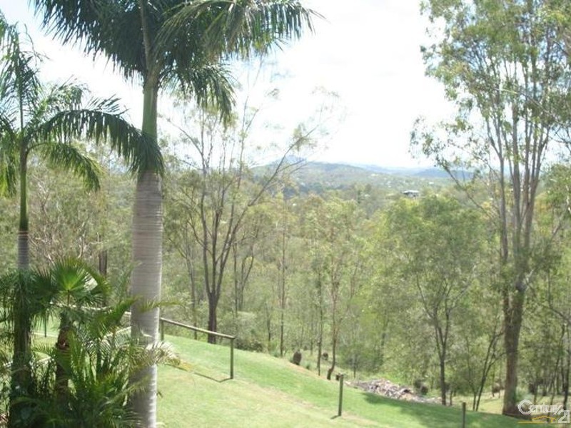 61 Collins Place, Kooralbyn QLD 4285