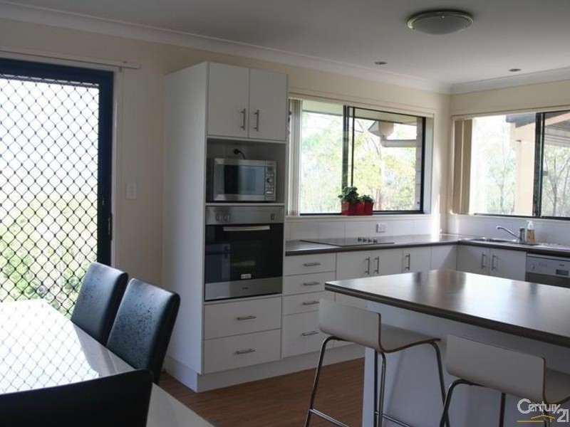 73-75 Campbell Drive, Kooralbyn QLD 4285