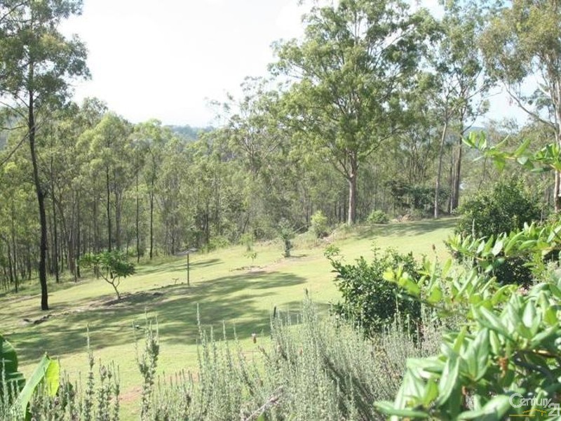 61 campbell drive, Kooralbyn QLD 4285