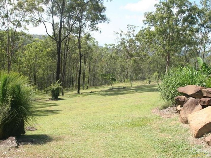 61 campbell drive, Kooralbyn QLD 4285