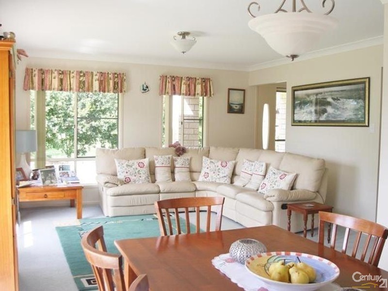 61 campbell drive, Kooralbyn QLD 4285