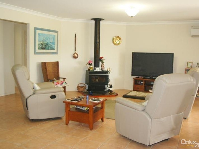 61 campbell drive, Kooralbyn QLD 4285