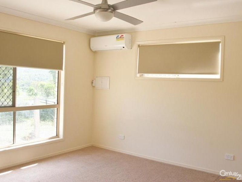 53 Markwell Close, Kooralbyn QLD 4285