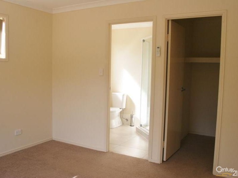 53 Markwell Close, Kooralbyn QLD 4285