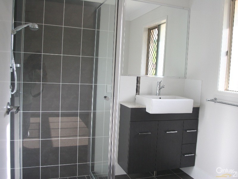 162-164 Campbell Drive, Kooralbyn QLD 4285