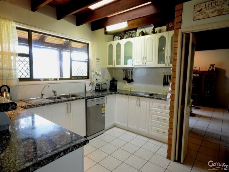 369 Boomerang Drive, Kooralbyn QLD 4285