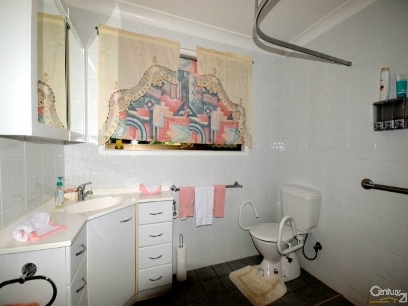 369 Boomerang Drive, Kooralbyn QLD 4285