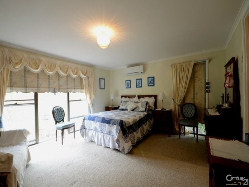 369 Boomerang Drive, Kooralbyn QLD 4285