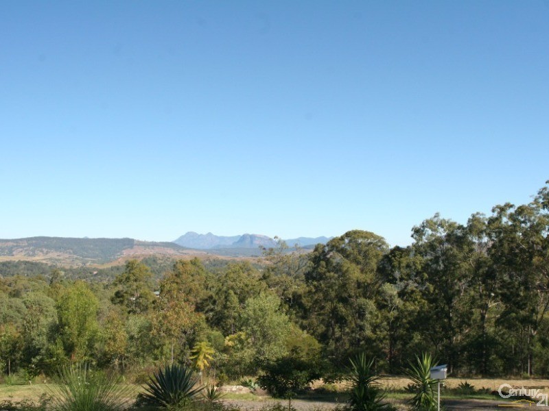 46-48 White Place, Kooralbyn QLD 4285