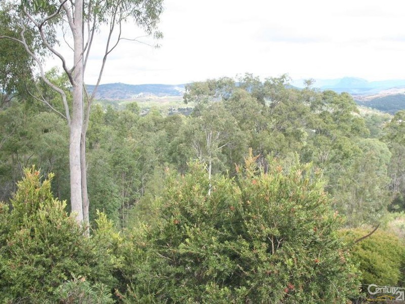 36-40 White Place, Kooralbyn QLD 4285