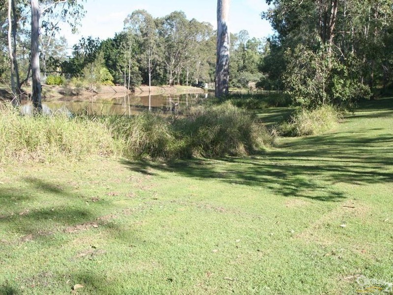 30-40 Yulgibar Close, Kooralbyn QLD 4285