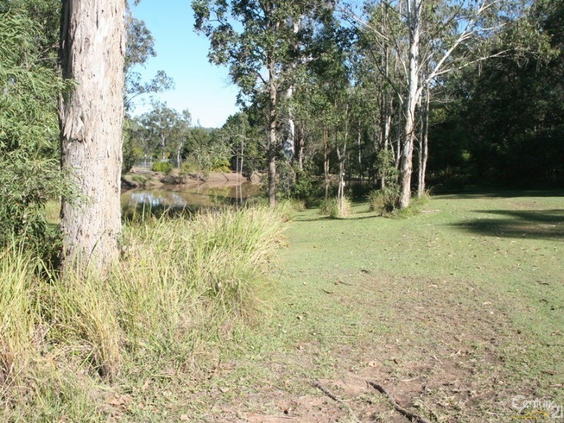 30-40 Yulgibar Close, Kooralbyn QLD 4285