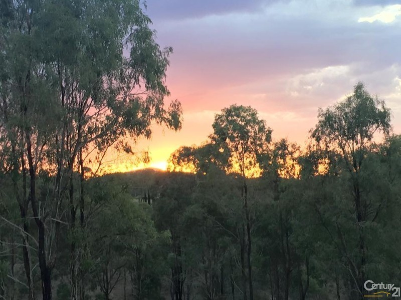 141-143 Walker Drive, Kooralbyn QLD 4285
