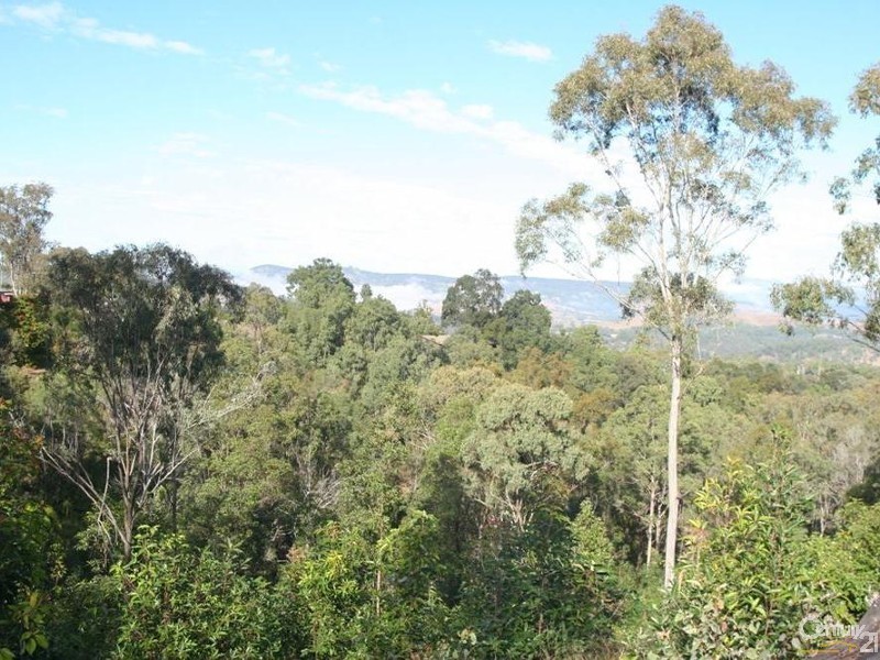 32-34 White Place, Kooralbyn QLD 4285