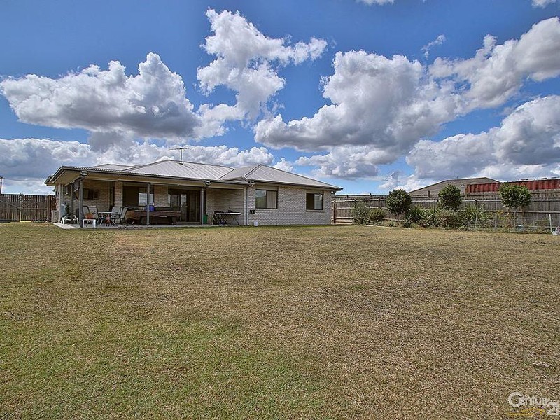 9 Robyn Court, Logan Village QLD 4207