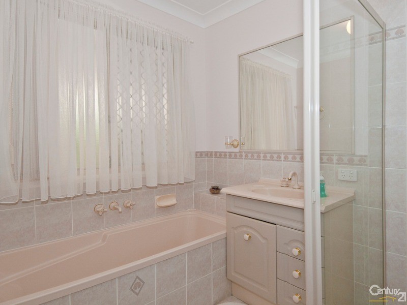 59 Von Nida Drive, Kooralbyn QLD 4285