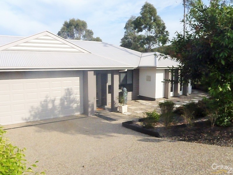 228 Boomerang Drive, Kooralbyn QLD 4285