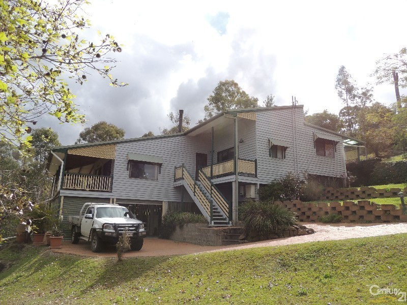 13-15 Edward Place, Kooralbyn QLD 4285