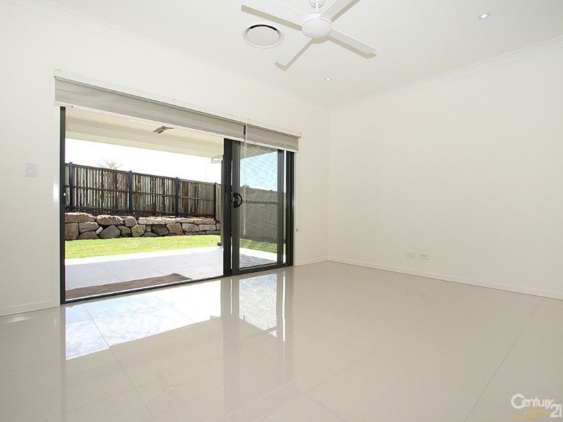 Yarrabilba QLD 4207