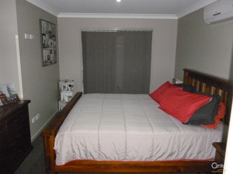 9 Sandell Street, Yarrabilba QLD 4207