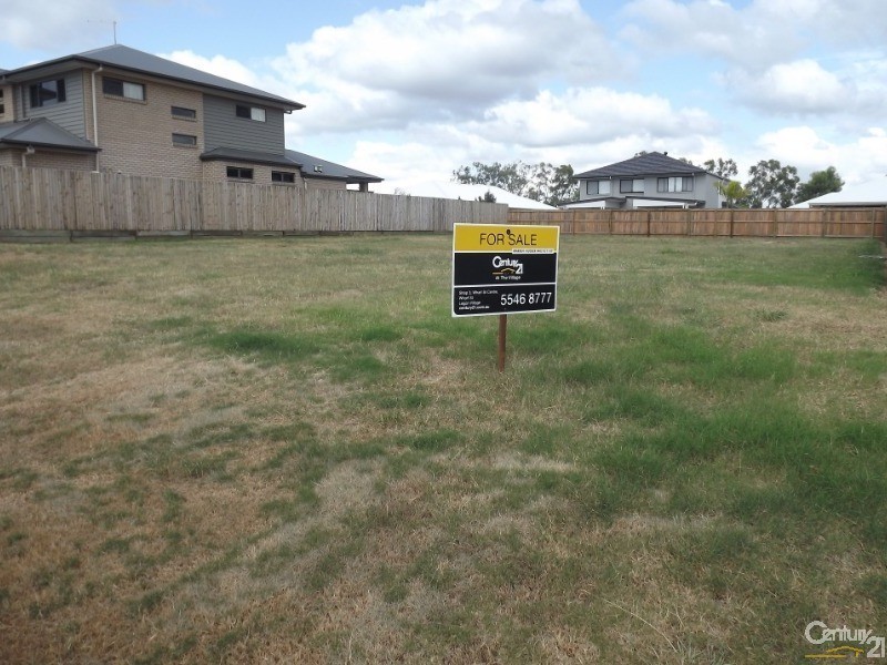 5 Island Court, Logan Village QLD 4207