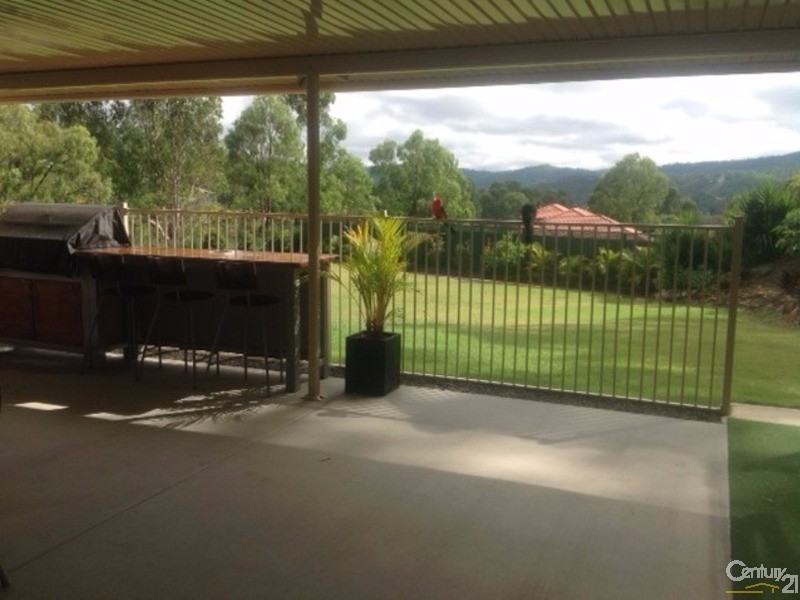 8-14 Smales Close, Kooralbyn QLD 4285