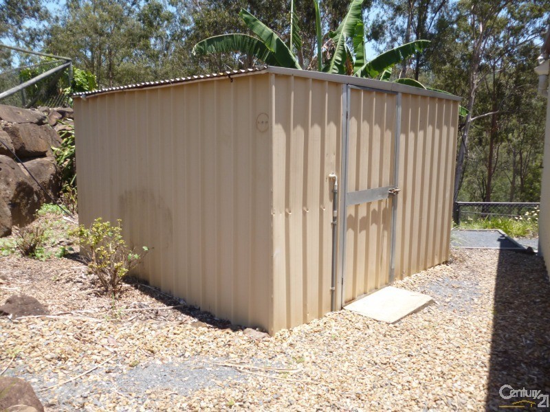 24 Naylor Drive, Tamborine QLD 4270