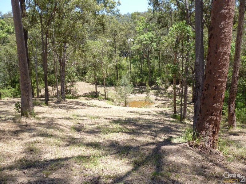 24 Naylor Drive, Tamborine QLD 4270