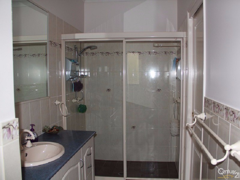 Logan Village QLD 4207