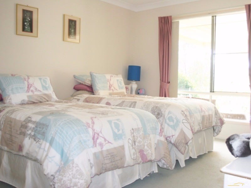 61 Campbell Drive, Kooralbyn QLD 4285