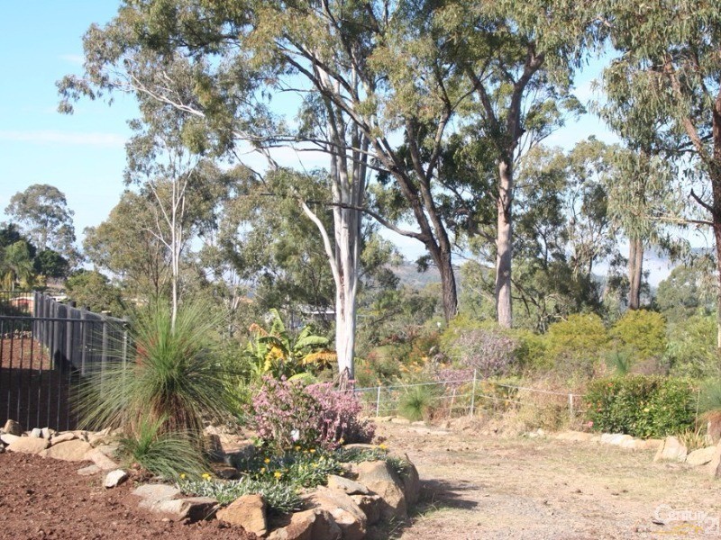 32-34 White Place, Kooralbyn QLD 4285