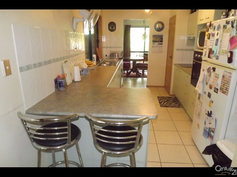 161-171 Stephens Place, Kooralbyn QLD 4285