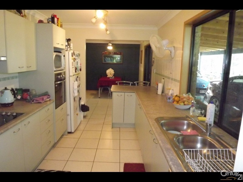 161-171 Stephens Place, Kooralbyn QLD 4285