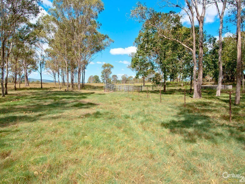 135 Kenny Road, Chambers Flat QLD 4133
