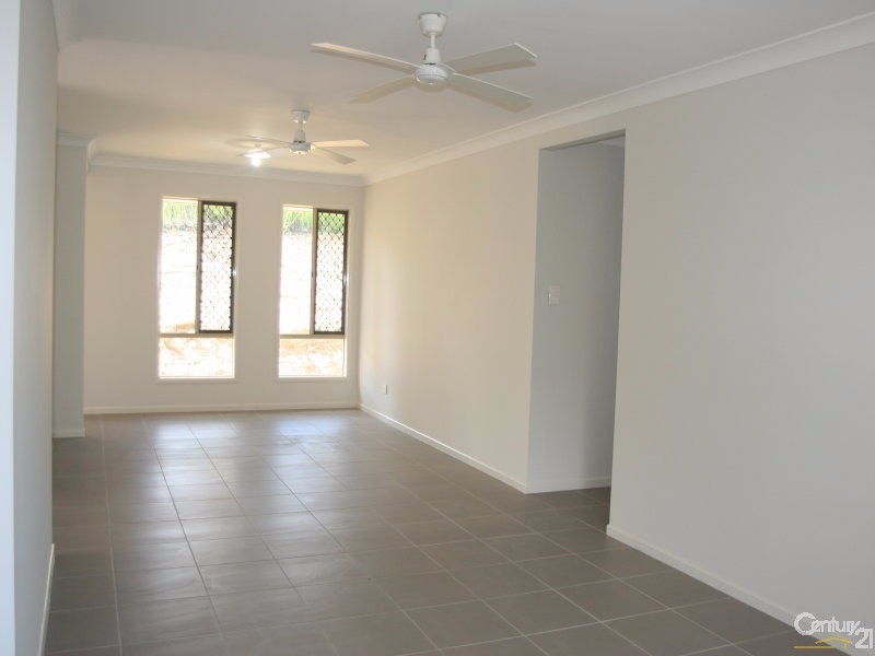 Kooralbyn QLD 4285