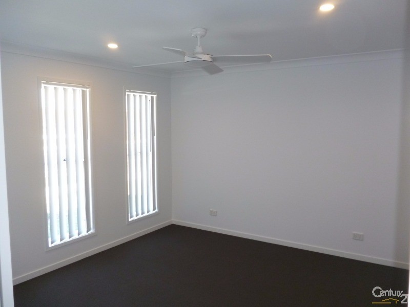 16 Larimar Ave, Yarrabilba QLD 4207