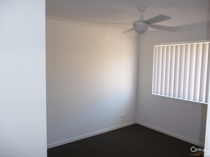 16 Larimar Ave, Yarrabilba QLD 4207